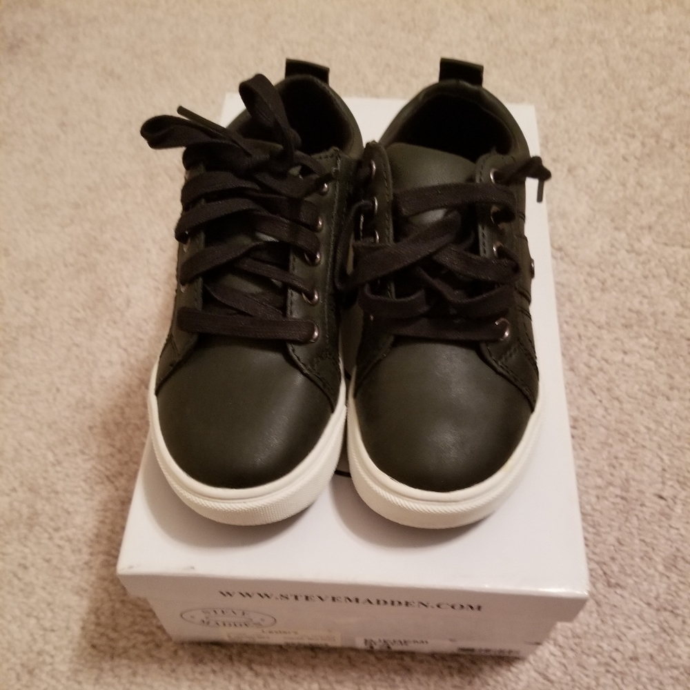 Boys Steve Madden Sneakers